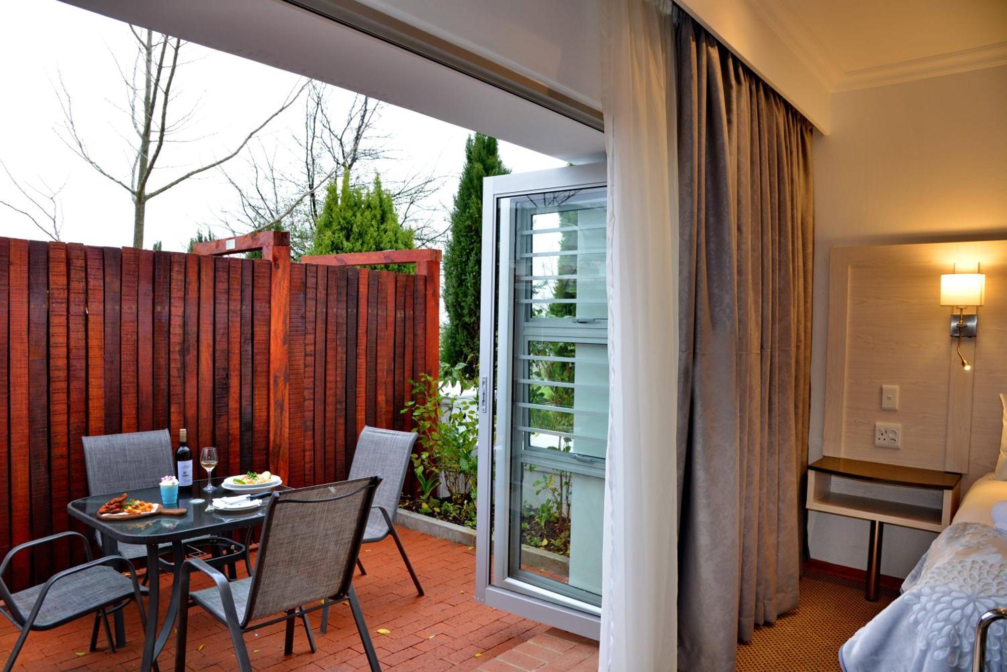 Val Du Charron Wine & Leisure Estate Hotel Wellington Ngoại thất bức ảnh